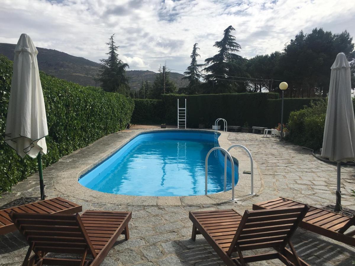 Villa Aurelia - Casa De Campo Con Jardin Y Piscina Entre Madrid Y Segovia Ortigosa del Monte Екстериор снимка