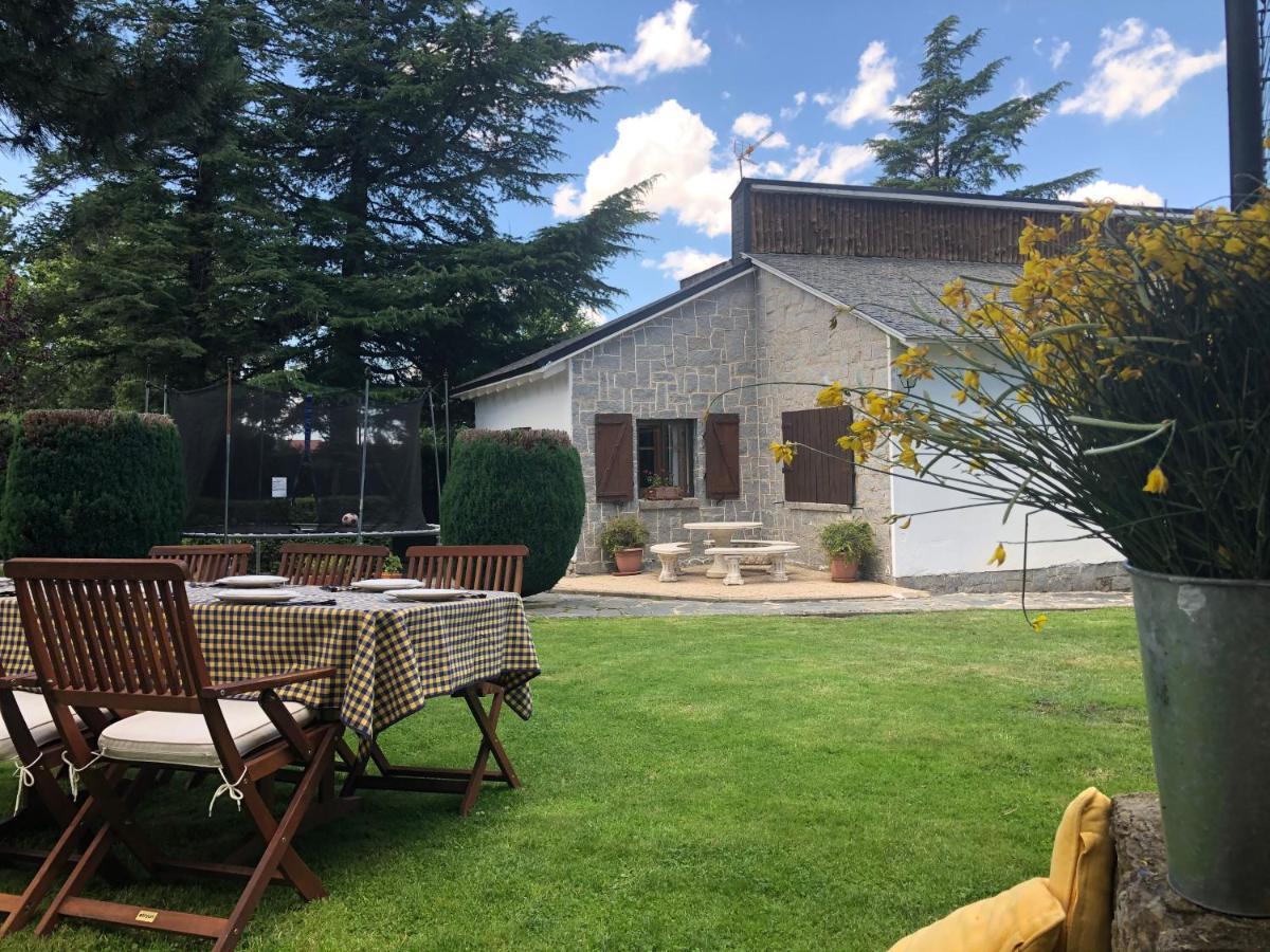 Villa Aurelia - Casa De Campo Con Jardin Y Piscina Entre Madrid Y Segovia Ortigosa del Monte Екстериор снимка