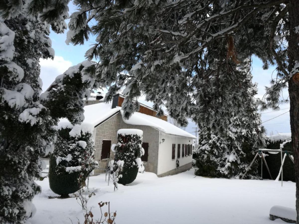 Villa Aurelia - Casa De Campo Con Jardin Y Piscina Entre Madrid Y Segovia Ortigosa del Monte Екстериор снимка