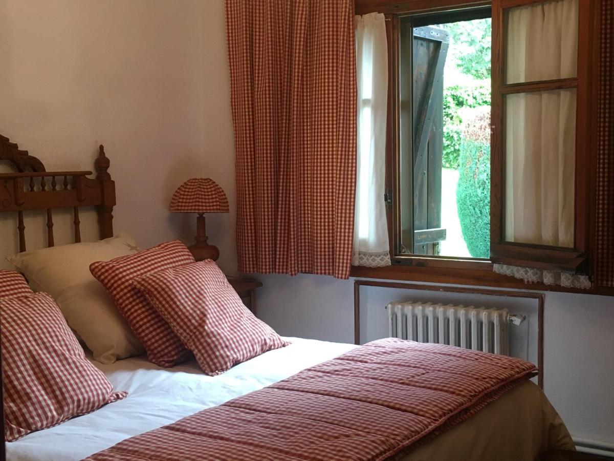 Villa Aurelia - Casa De Campo Con Jardin Y Piscina Entre Madrid Y Segovia Ortigosa del Monte Екстериор снимка